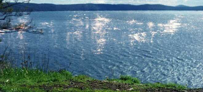 Особенности самостоятельного отдыха на озере Тургояк дикарями