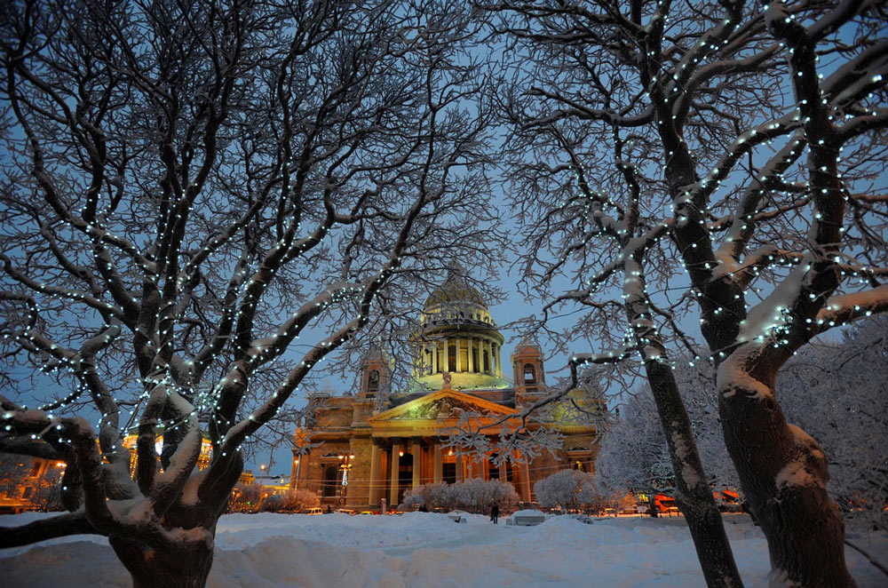 Где погулять ночью