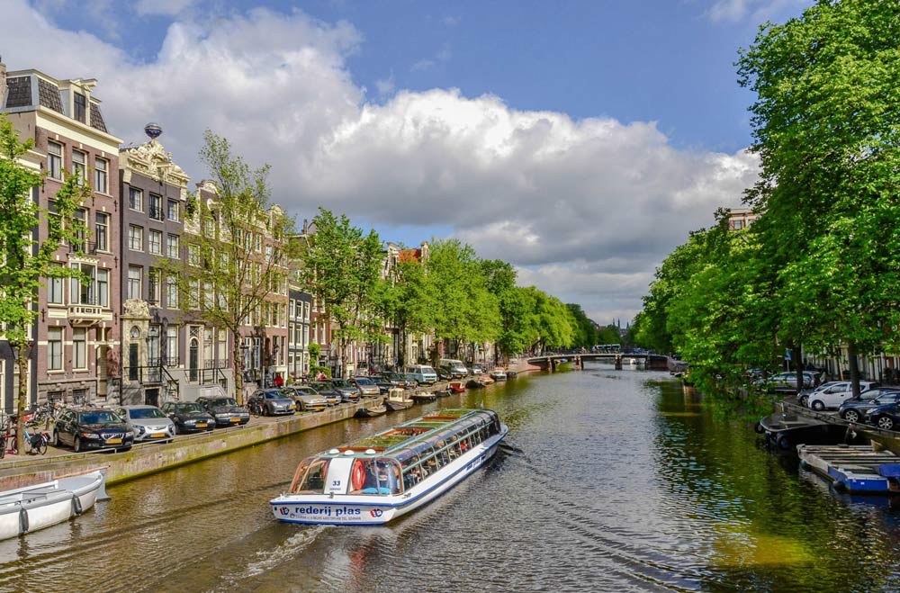 Стоимость билетов до Амстердама