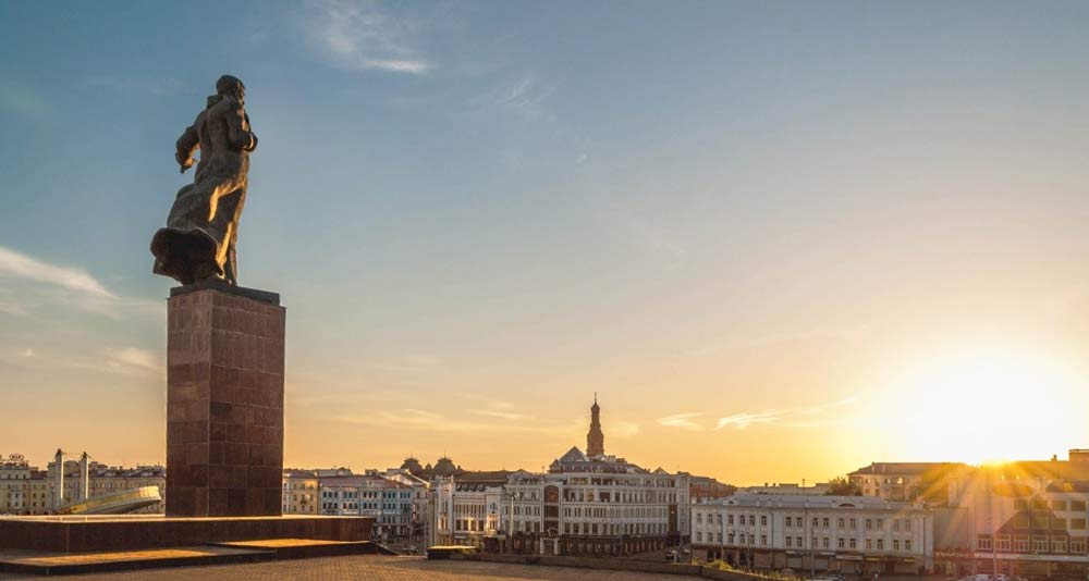 вид на Казань на закате