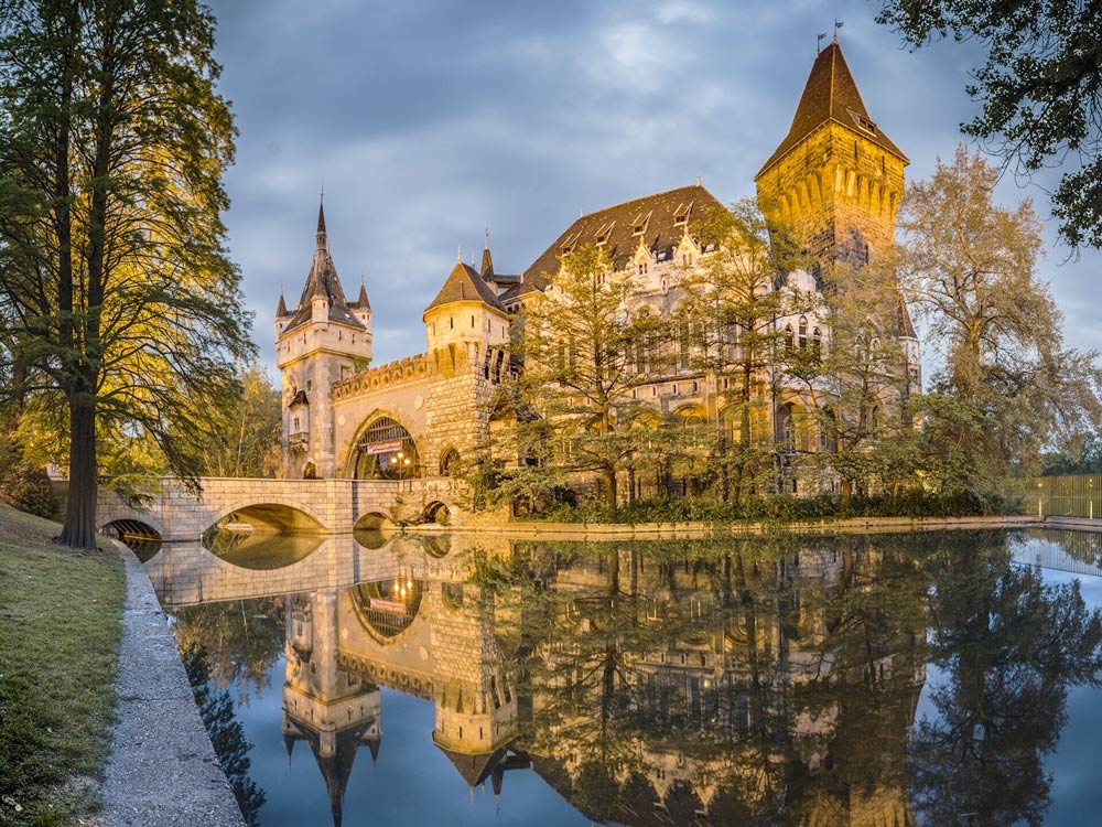 Замок Вайдахуняд