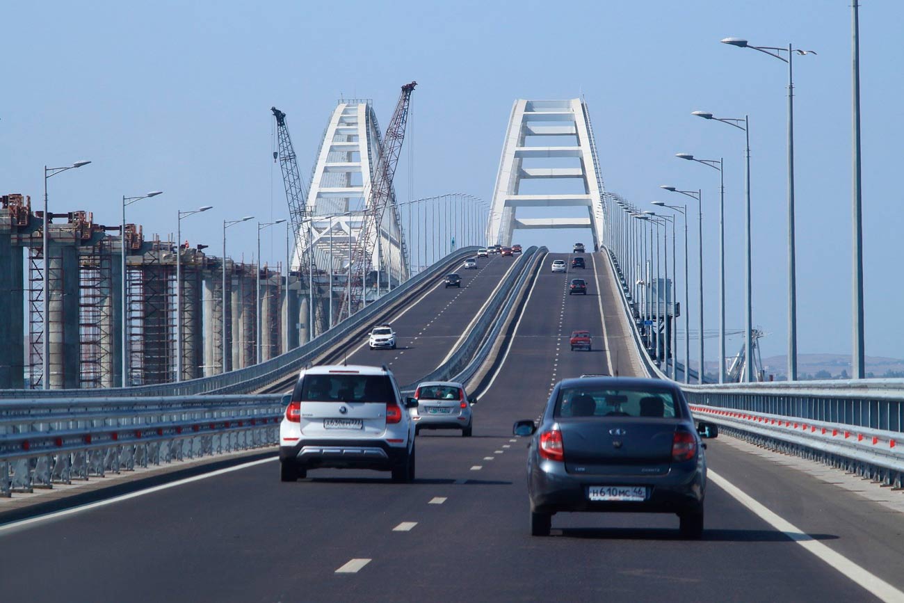 Автомобильный мост в Керчи